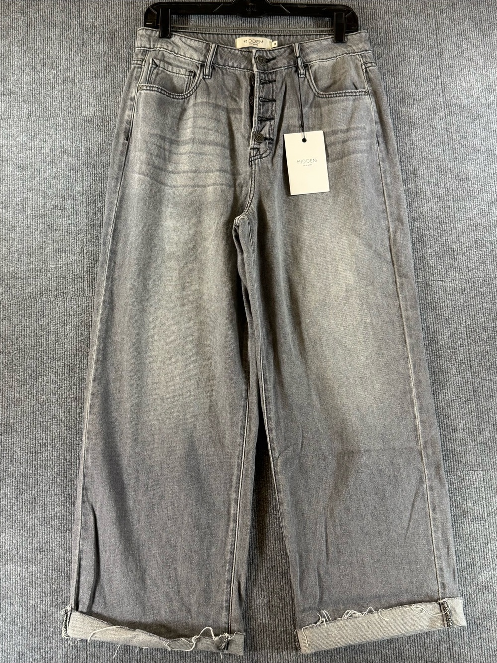 Hidden Jeans Nori Wide Leg Crop Grey Denim NWT Exposed Button Raw Hem 90s Skater - Picture 1 of 9